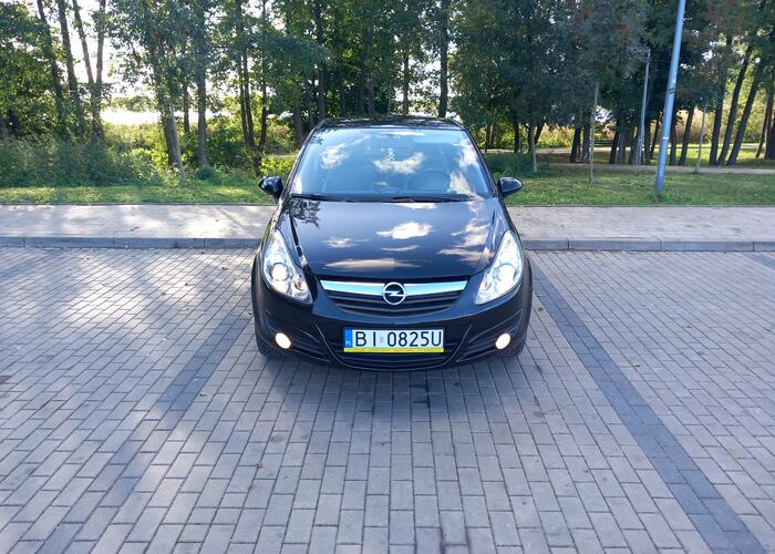Grajewo ogłoszenia: Sprzedam: Opel Corsa D 2009 rok produkcji 1.2 benzyna 80 km....