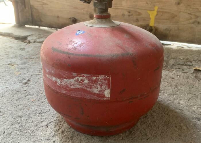 Grajewo ogłoszenia: Sprzedam butlę turystyczną 2KG. Po więcej informacji proszę...