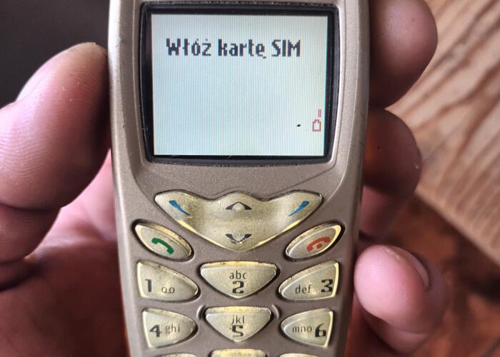 Grajewo ogłoszenia: Na sprzedaż Nokia 3510i, sprawna brak ładowarki. Cena 60zł